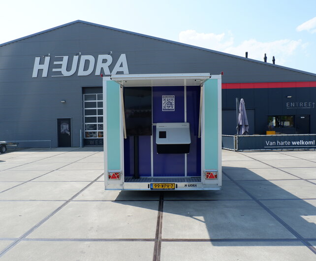 Maatwerk gesloten aanhangwagen voor het inleveren van statiegeld