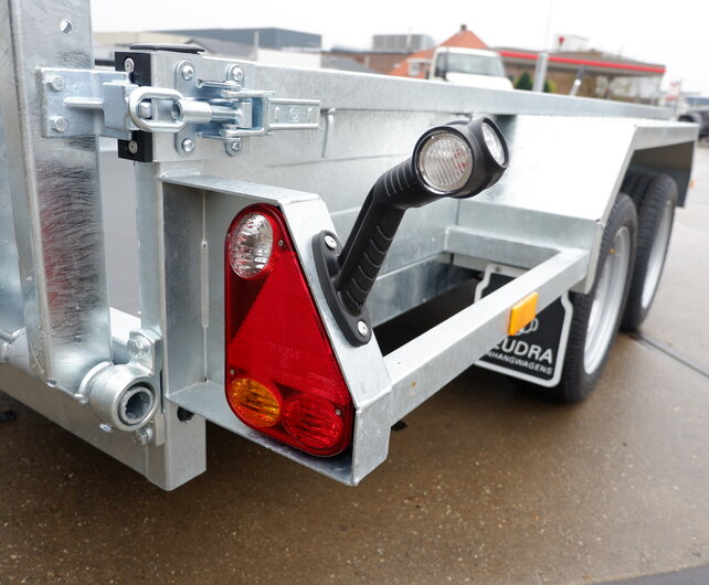 Saris machinetransporter 3000kg 306x170cm