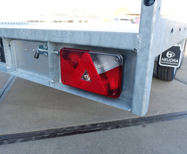 Demomodel: Anssems MSX 3000kg 405x200cm multitransporter