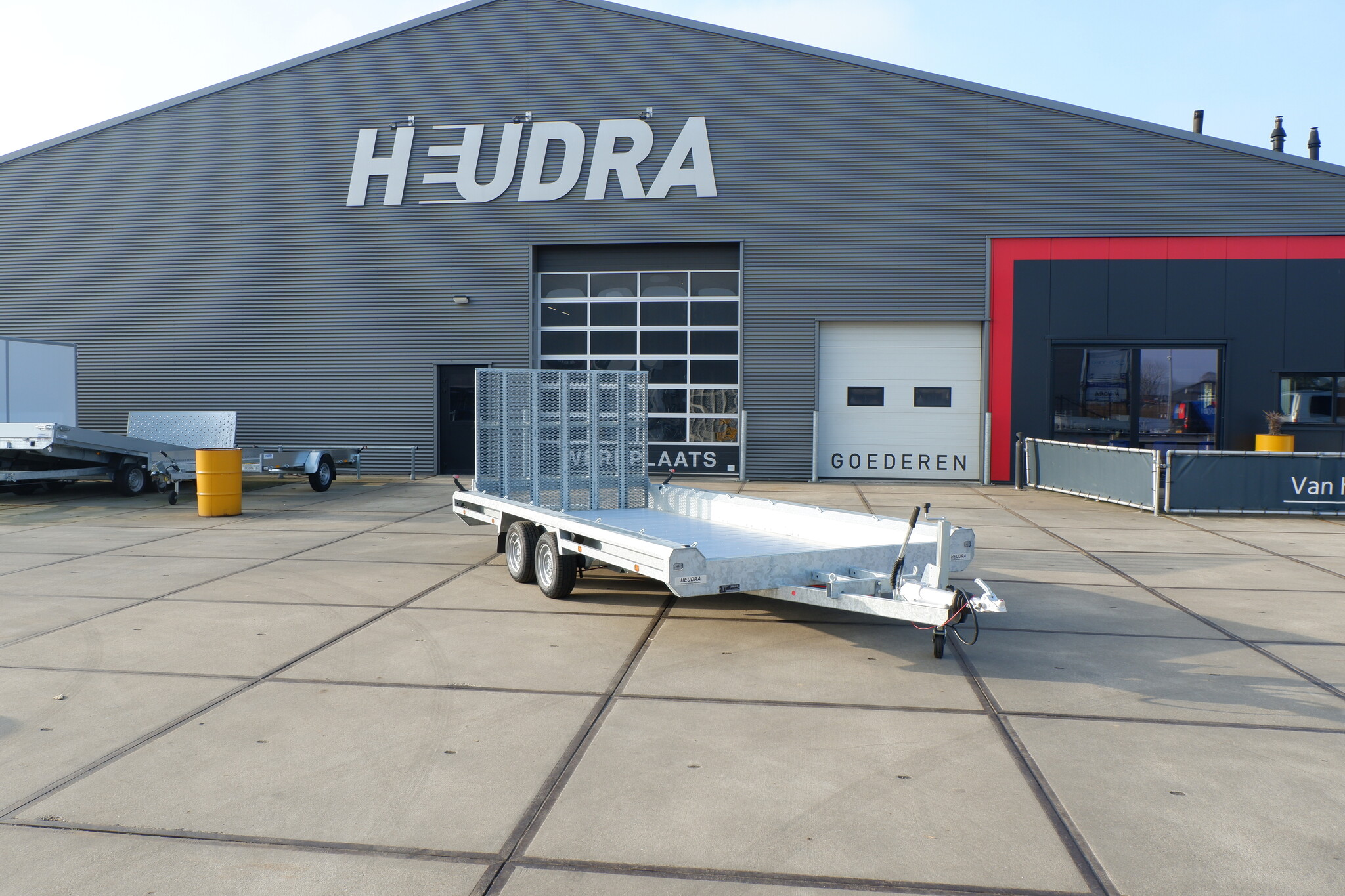 Hulco Terrax-2 3500kg 469x195cm machinetransporter met klep 150cm