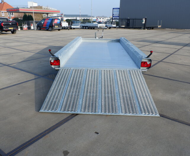 Hulco Terrax-2 3500kg 469x195cm machinetransporter met klep 150cm