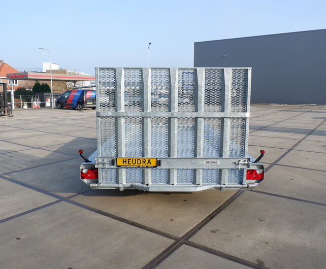 Hulco Terrax-2 3500kg 469x195cm machinetransporter met klep 150cm