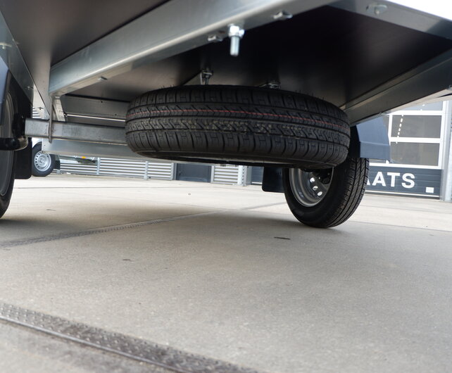 Gebruikte Humbaur Steely bakwagen 750kg 205x109x100cm met huif