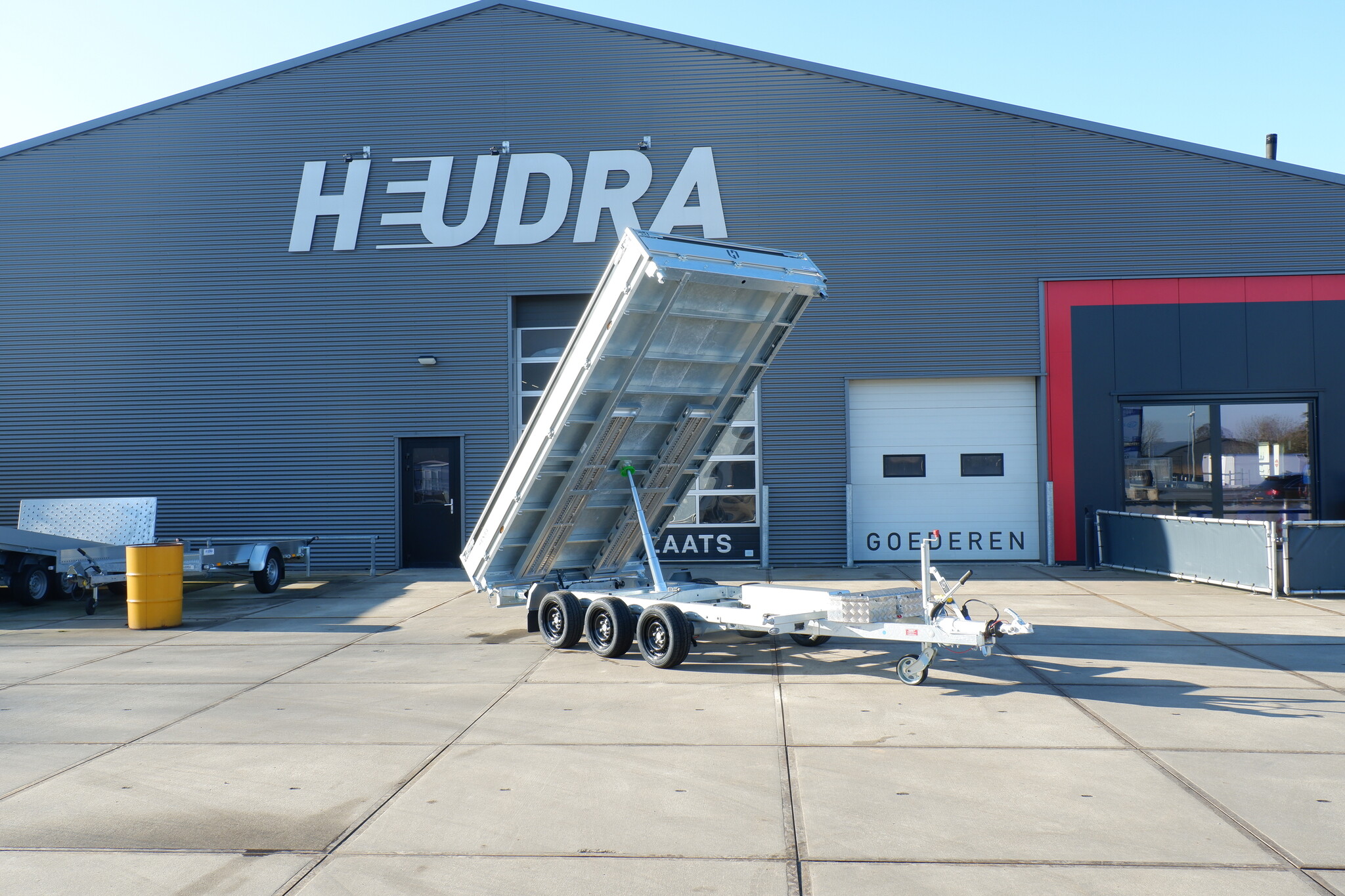 Henra driezijdige kipper 3500kg 401x202cm Xpert