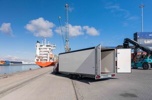 Henra gesloten plateauwagen 3500kg 633x222x220cm Xpert