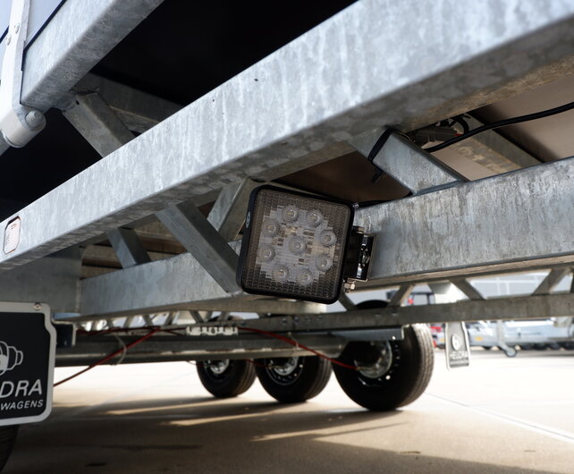 Actiemodel: Hulco Medax-3 3500kg 611x203cm plateauwagen Go-Getter