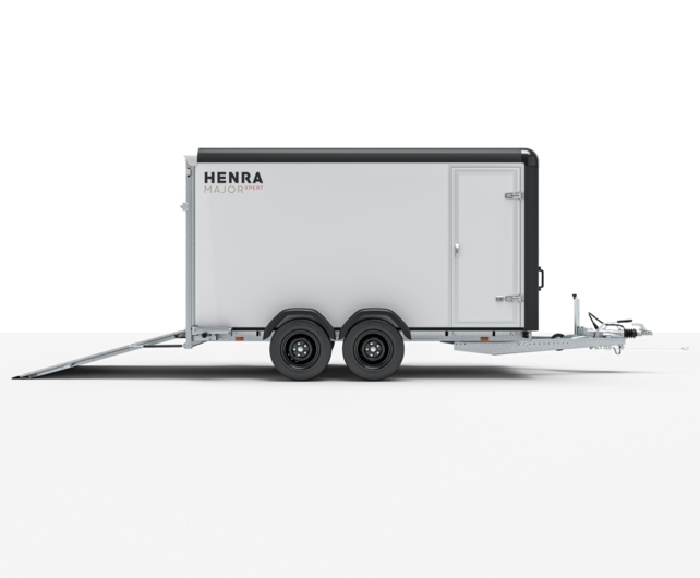 Henra gesloten aanhangwagen 2700kg 365x184x190cm Xpert met zijdeur en oprijklep