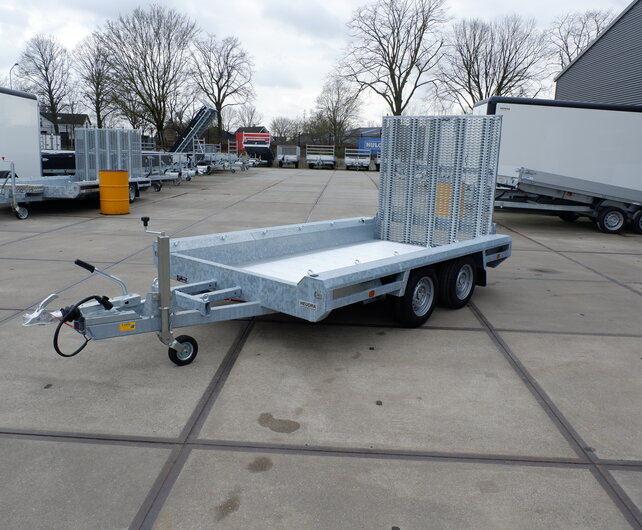 Hulco Terrax-2 3500kg 294x150cm machine-transporter met klep 150cm