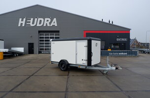 Henra gesloten aanhangwagen 1350kg 315x158x160cm Xpert met zijdeur