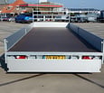 Actiemodel: Hulco Medax-3 plateauwagen 3500kg 611x223cm