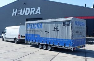 Verhuurmodel plateauwagen met huif 3500kg 611x223x220cm