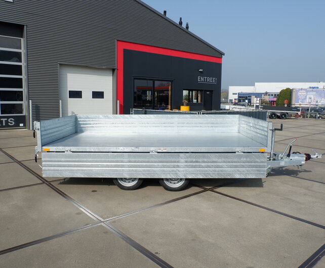 Humbaur driezijdige kipper 3500kg 362x184cm met stalen borden