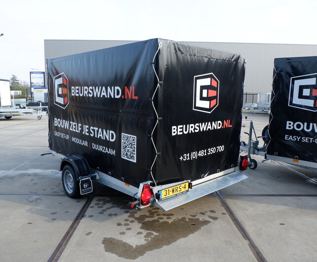 Humbaur zakbare transporter met huif 1800kg 310x177x180cm