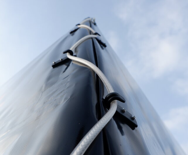 Humbaur zakbare transporter met huif 1800kg 310x177x180cm