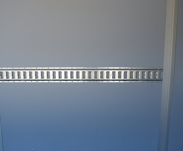 Bindrail 3m x 13,2cm voor in uw aanhangwagen