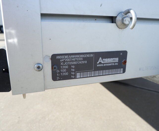 Gebruikte Anssems bakwagen 1200kg 301x126cm