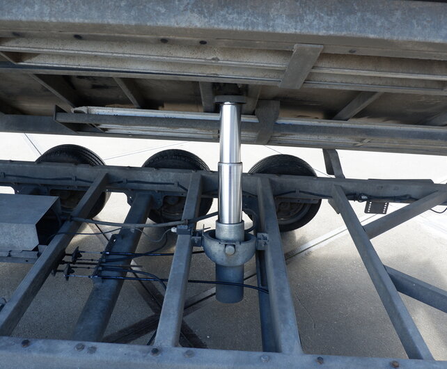 Gebruikte Henra kipper 3500kg 400x200cm met opzetborden