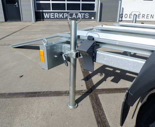 Gebruikte Humbaur motortransporter 1000kg 210x137cm