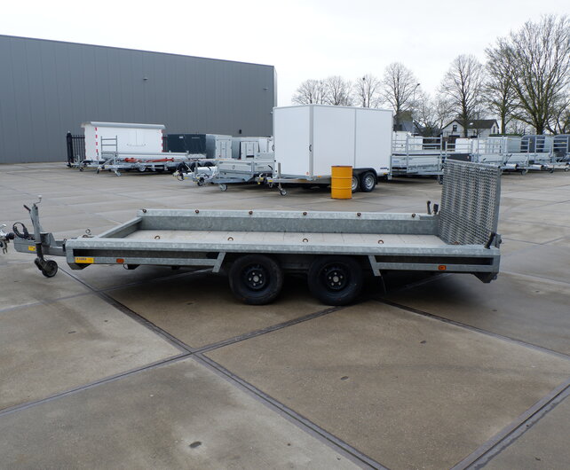 Gebruikte Hulco machinetransporter 3000kg 394x180cm