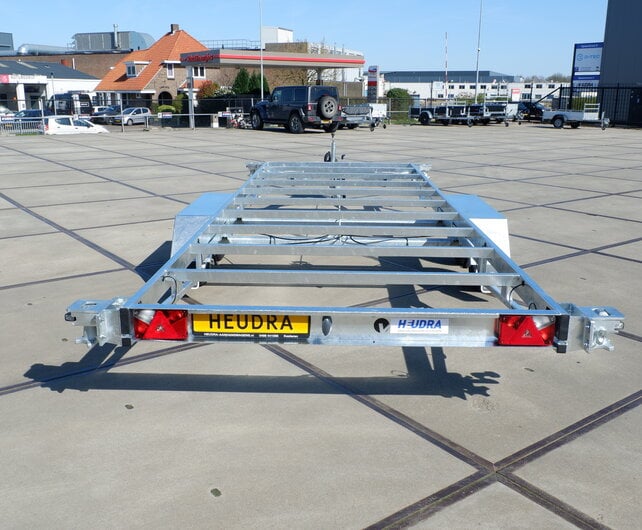Vlemmix containertrailer 20FT 3500kg 600x244cm tandemas