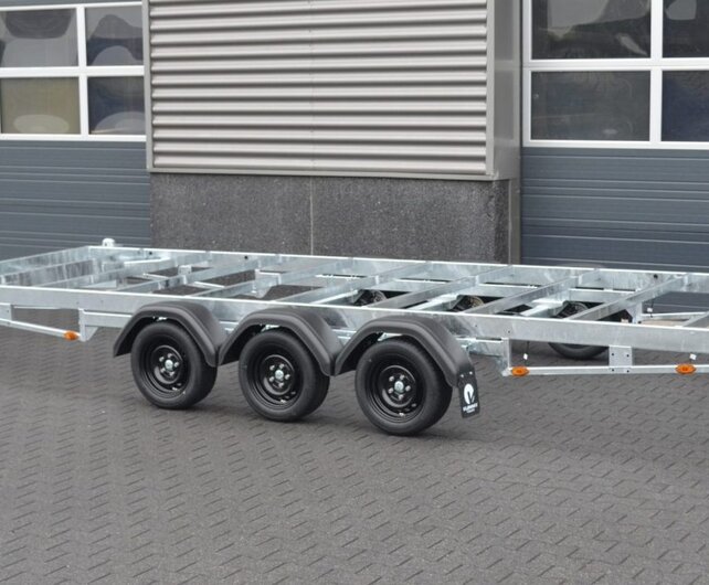 Vlemmix containertrailer 20FT 3500kg 600x244cm 3x 1350kg assen