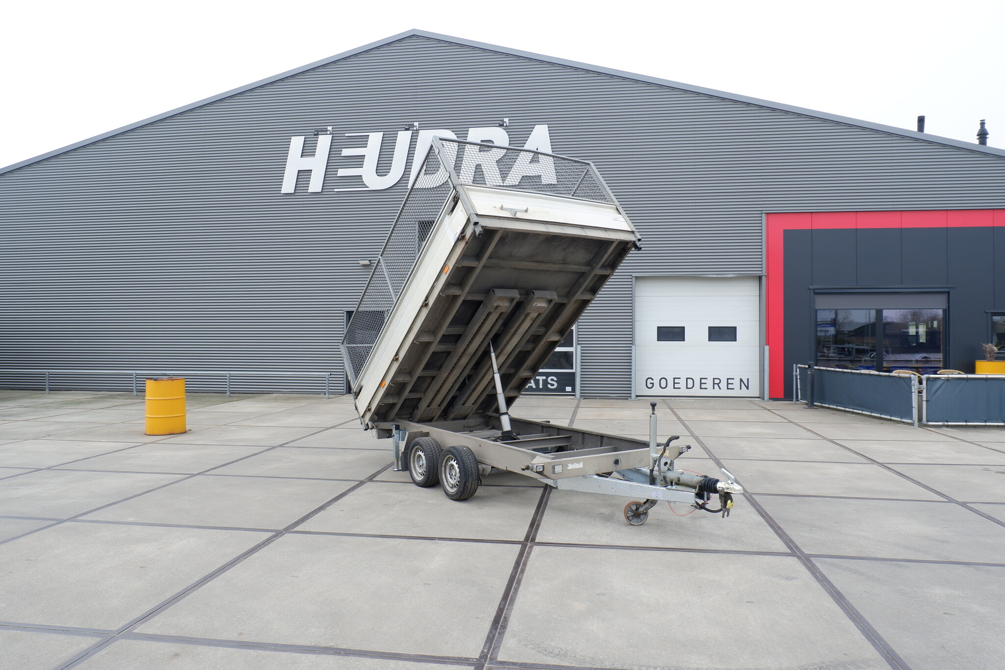 Gebruikte Hapert kipper 3500kg 340x200cm  met loofrekken