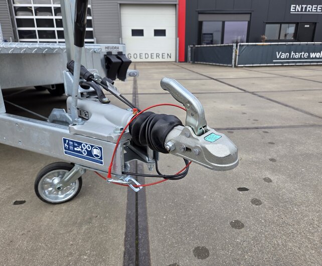 Saris Magnum S Machinetransporter 3500kg 400x182cm met aluminium klikvloer & oprijbalken