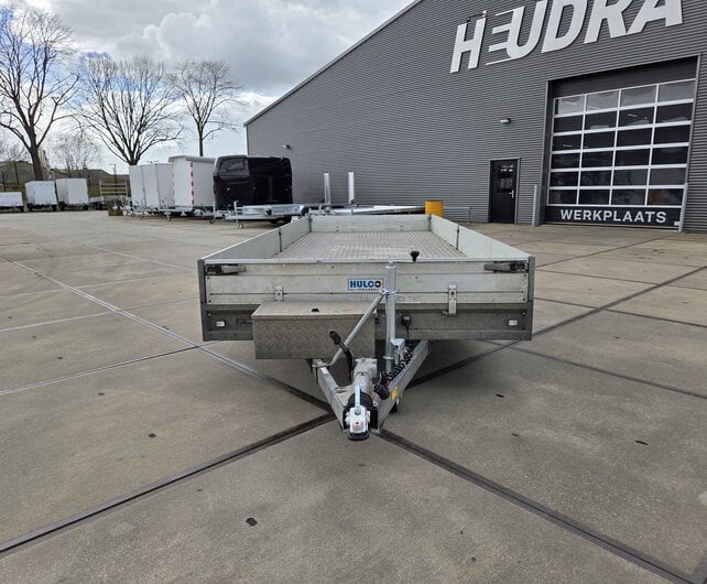 Gebruikte Hulco Medax-3 plateauwagen 3500kg 611x223cm
