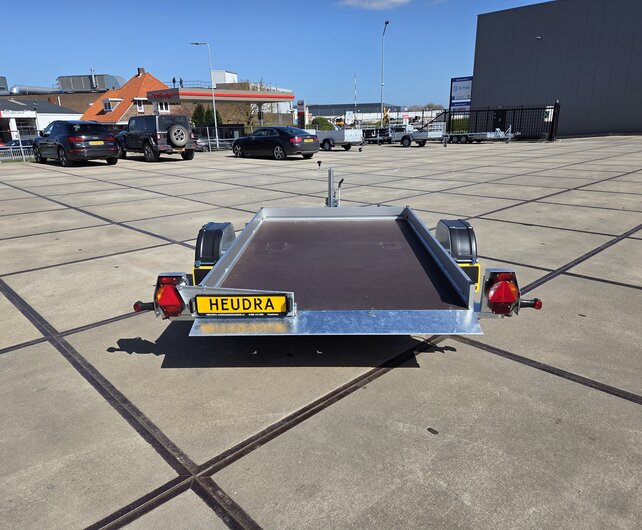 Humbaur zakbare motortransporter 1350kg 250x157cm