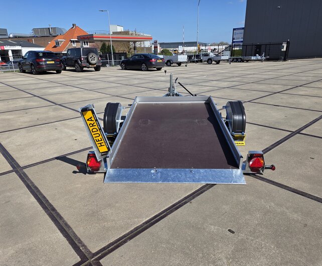 Humbaur zakbare motortransporter 1800kg 250x157cm