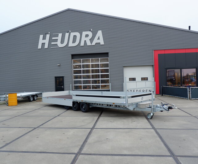 Henra tridemas plateauwagen 3500kg 703x248cm Xpert