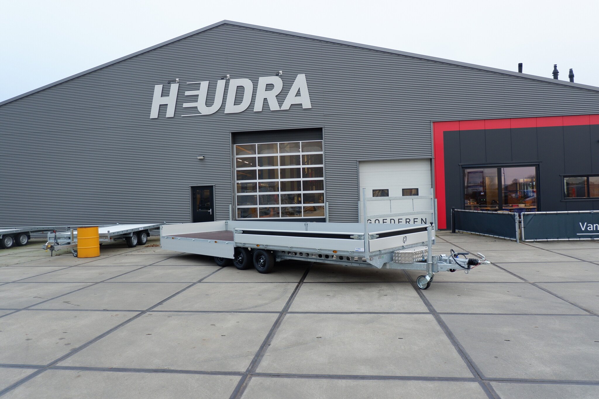 Henra tridemas plateauwagen 3500kg 703x248cm Xpert
