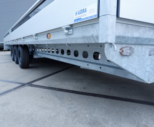 Henra tridemas plateauwagen 3500kg 703x248cm Xpert