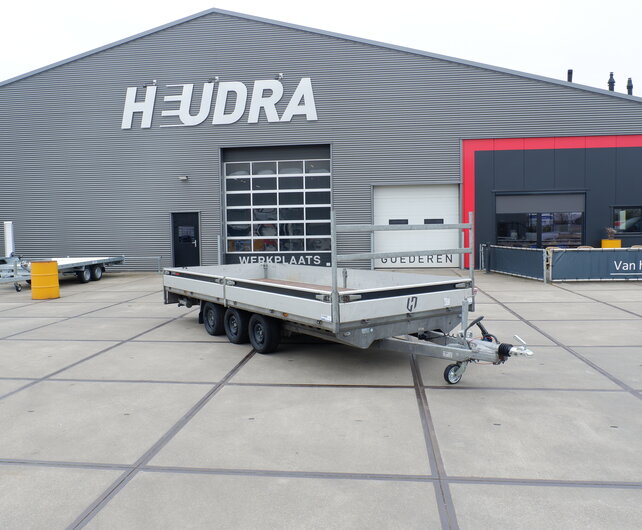 Gebruikte Henra plateauwagen 500x200cm 3500kg Xpert
