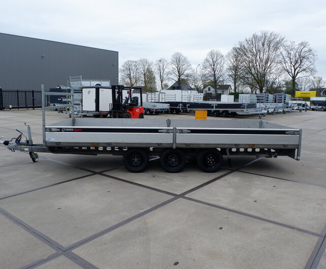 Gebruikte Henra plateauwagen 500x200cm 3500kg Xpert