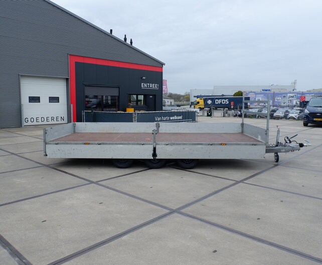 Gebruikte Henra plateauwagen 500x200cm 3500kg Xpert