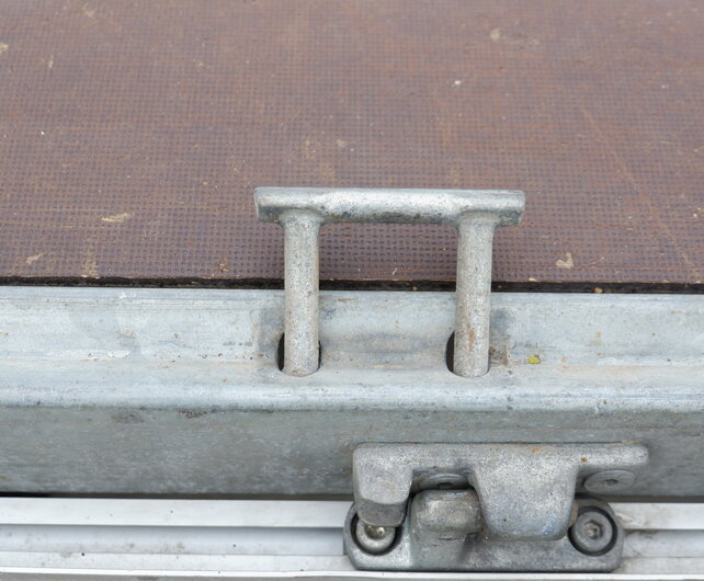 Gebruikte Henra plateauwagen 500x200cm 3500kg Xpert