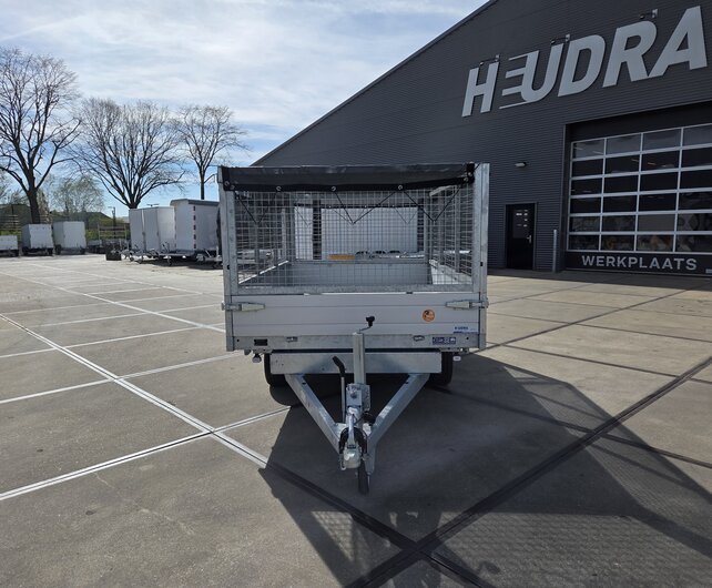 Saris elektrische driezijdige kipper 2700kg 306x184cm