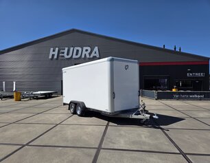 Gebruikte Henra gesloten bakwagen 2700kg 465x184x220cm