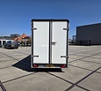Gebruikte Henra gesloten bakwagen 2700kg 465x184x220cm