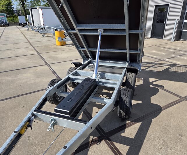 Saris elektrische kipper achterwaarts 2000kg  276x170cm met loofrekken