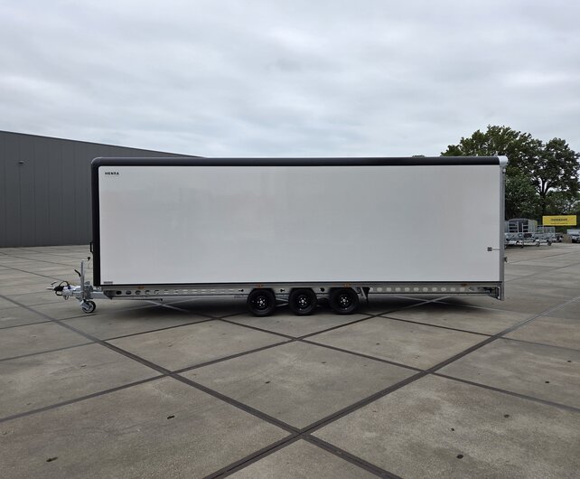 Henra gesloten plateauwagen 3500kg 703x222x220cm Xpert