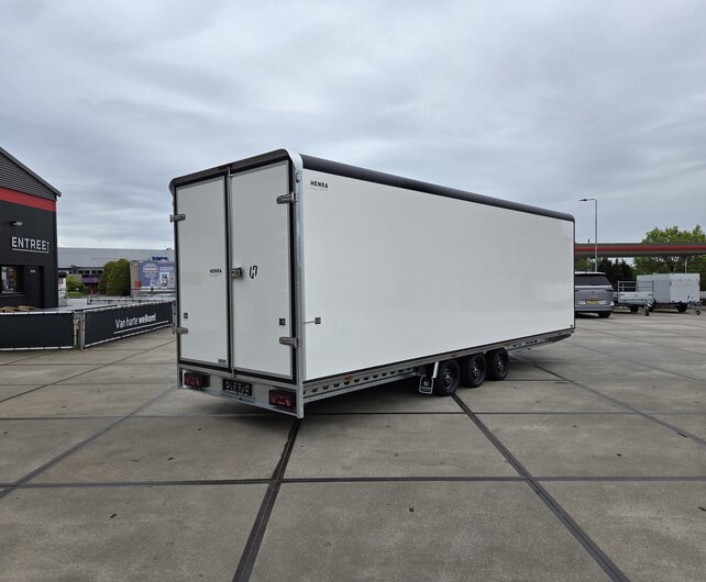 Henra gesloten plateauwagen 3500kg 703x222x220cm Xpert