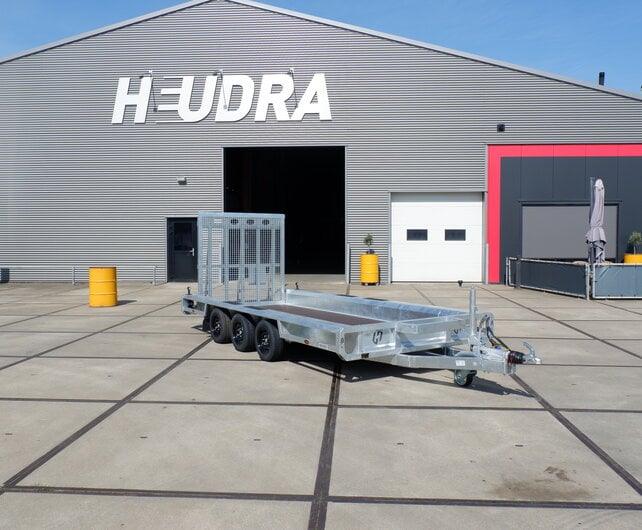 Henra machinetransporter tridemas 3500kg 450x170cm met oprijklep 165cm