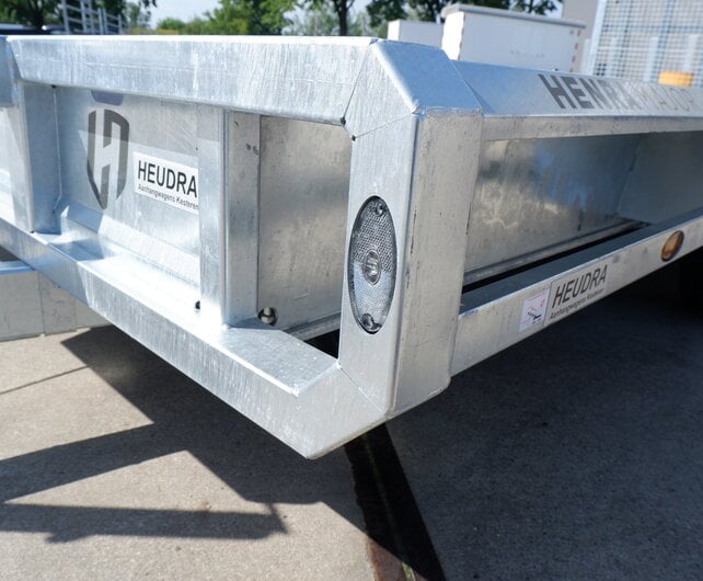 Henra machinetransporter tridemas 3500kg 450x170cm met oprijklep 165cm