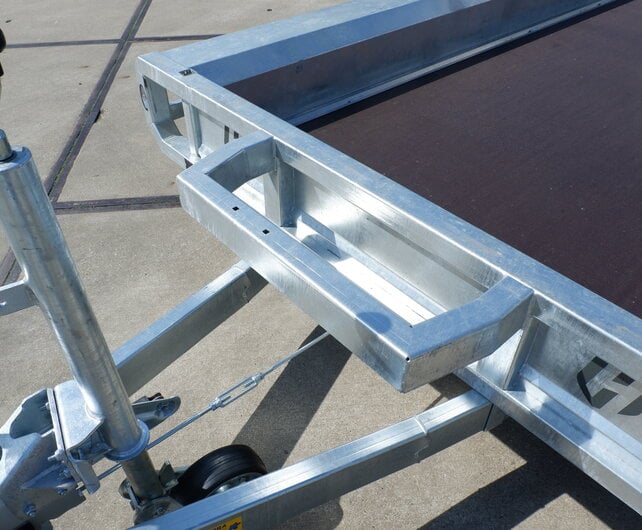 Henra machinetransporter tridemas 3500kg 450x170cm met oprijklep 165cm