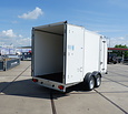 Humbaur gesloten bakwagen 2500kg 418x173x188cm met zijdeur en schuin dak