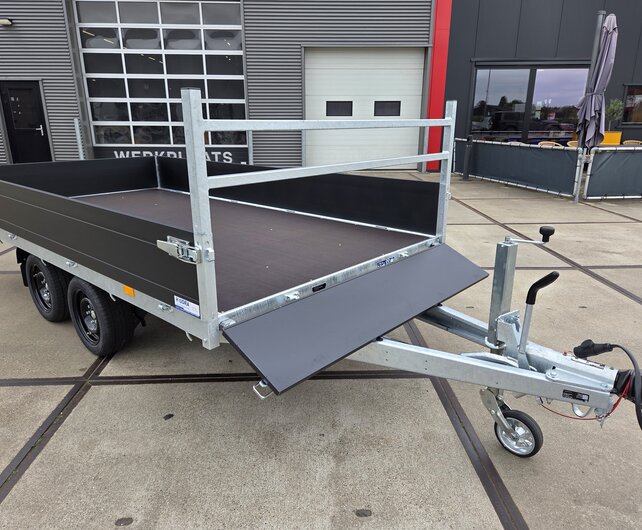 Saris plateauwagen 3500kg 356x184cm Black Edition