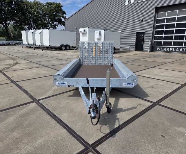 Hulco Terrax Basic 1500kg 294x150cm machinetransporter