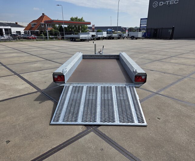 Hulco Terrax Basic 1500kg 294x150cm machinetransporter